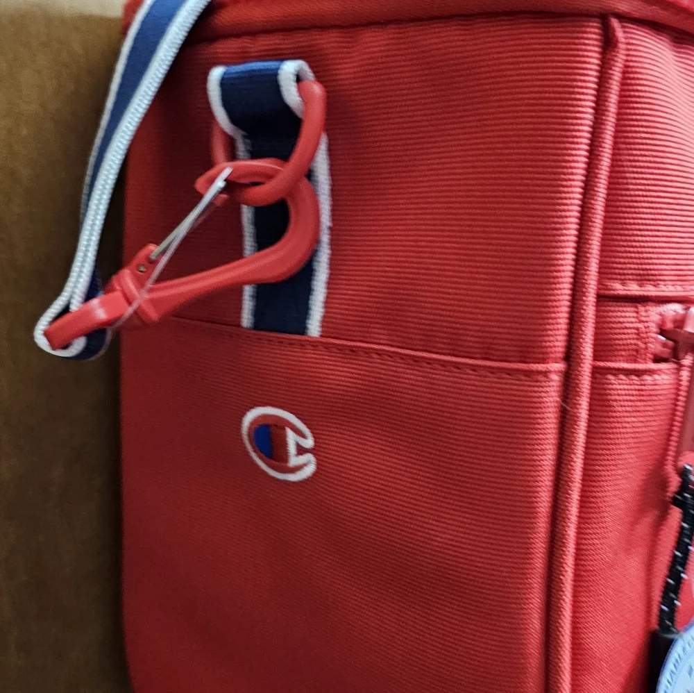 Champion Estate Insulated Lunch Box Cooler Messenger bag kit New Red Blue NWT